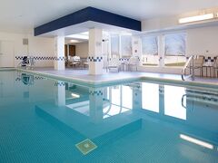 ハンプトン イン ＆ スイーツ フォートウェイン ノース 写真