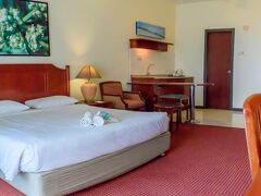 エイチ ビーチ スイート アット レインボー パラダイス ビーチ リゾート 写真