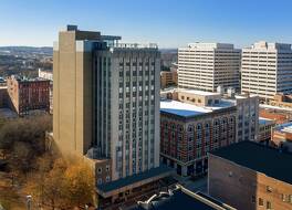 エンバシー スイーツ バイ ヒルトン ノックスビル ダウンタウン