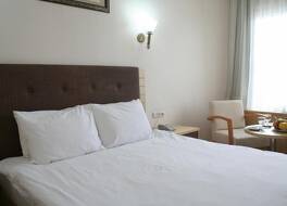 スルメリ アダナ ホテル 写真