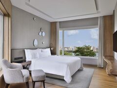 ザ ウェスティン ムンバイ ポワイ レイク 写真