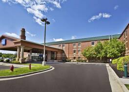 ベイモント バイ ウィンダム ノックスビル / シーダー ブラフ