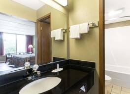 Super 8 By Wyndham Kingsport /I-81