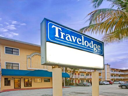 トラベロッジ バイ ウィンダム フォート ローダーデール 写真