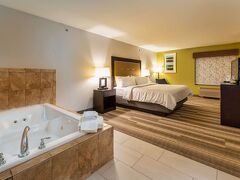 カントリー イン & スイーツ バイ  ラディソンサウス ヘブン ミシガン 写真