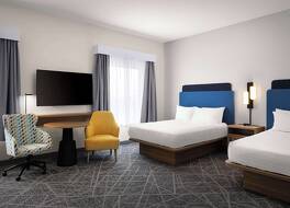 ハンプトン  イン & スイーツ モリーン クアッド シティ インターナショナル アパRT