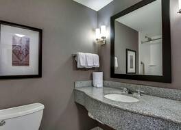 ヒルトン ガーデン イン ルイビル ノースイースト 写真