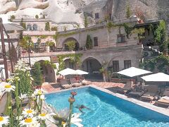 ローカル ケイブ ハウス ホテル 写真