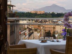 ロイヤル マノテル ホテル 写真