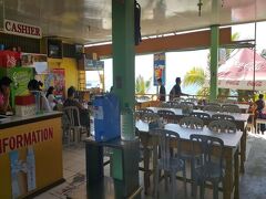 ホワイト ビーチ ホテル プエルト ガレラ パワード バイ ココテル 写真