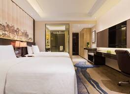 ワンダ レルム済寧 (済寧万達嘉華酒店) 写真