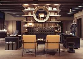 トンプソン シカゴ バイ ハイアット 写真