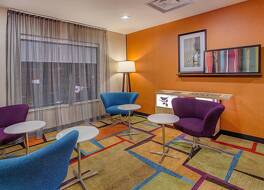 フェアフィールド イン & スイーツ バイ マリオット セヴィアビル コダック 写真