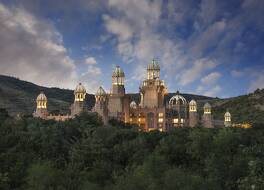 The Palace of The Lost City at Sun City Resort