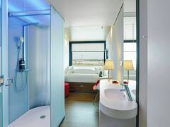 シチズンエム パリ シャルル ド ゴール 写真