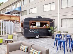 ダブルツリー スイーツ バイ ヒルトン ホテル ナッシュビル エアポート 写真