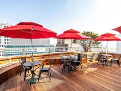 ラマダ ホテル アンド スイーツ ナンデモン 写真