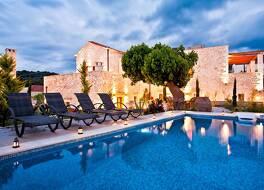 Arcus Luxury Suites 写真