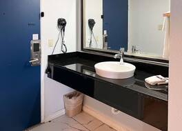 スタジオ6スイーツ デラノ、CA 写真