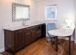 ハンプトン  イン & スイーツ シャーロット / サウス パーク アット フィリップス プレイス 写真