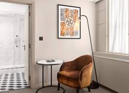 ストランド パレス 写真