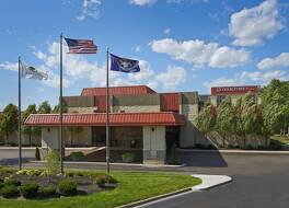 ダブルツリー バイ ヒルトン デトロイト ディアボーン