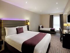 プレミア イン バーミンガム オールドベリー - M5 ジャンクション2 写真