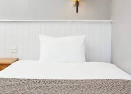 ラム ホテル バイ グリーン キング インズ 写真