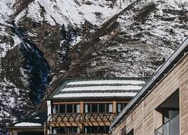 ザ クリスタル ヴァヤ ユニーク