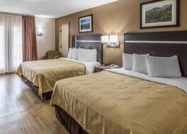 クオリティ イン & スイーツ ガトリンバーグ ノース 写真