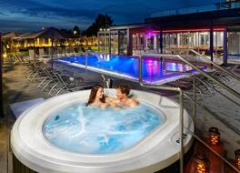 Hotel Aura Prague design and garden pool