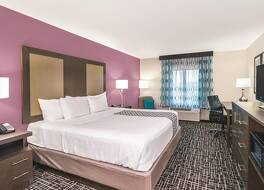 ラ キンタ イン & スイーツ バイ ウィンダム ラウドン 写真