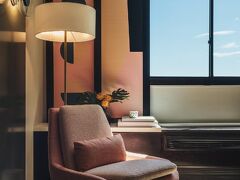 ホテル リニュー 写真