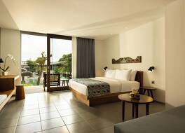 ダイアローグ セミニャック 写真