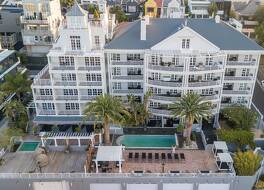 ロムニー パーク ラグジュアリー アパートメンツ