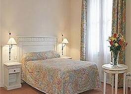 ホテル ロイヤル 写真