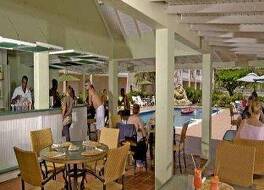 Sea Breeze Beach Hotel 写真