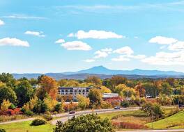 ダブルツリー バイ ヒルトン バーリントン バーモント 写真