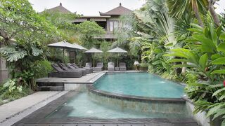 デ ムヌットゥ バリニーズ リゾート