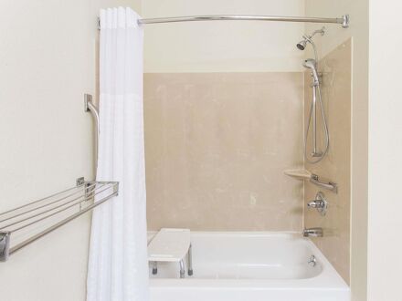 クラリオン ポワント マトゥーン ニア ユニバーシティ 写真