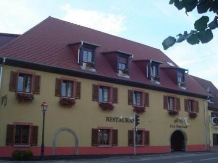 Hôtel - Restaurant A La Demi-Lune 写真