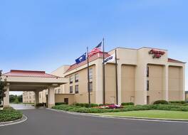 ハンプトン イン サンティー