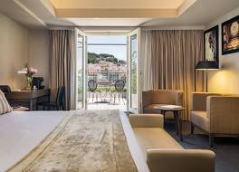 ホテル ド シアード 写真