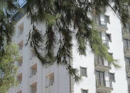 エルモズ ホテル 写真