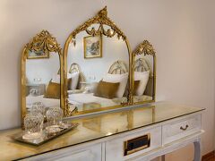 ヴァリデ スルタン コナギ 写真