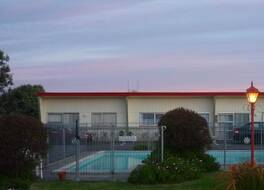 スパニッシュ レディ モーテル 写真