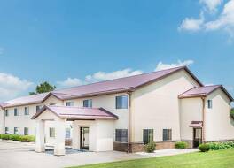 スーパー 8 バイ ウィンダム パリス イリノイ