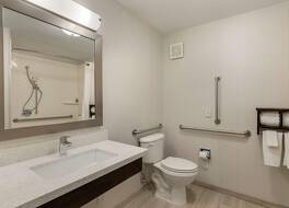 ベストウェスタン ウォータータウン  イン アンド スイーツ 写真