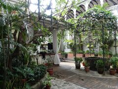 ホワイト ナイト ホテル イントラムロス 写真