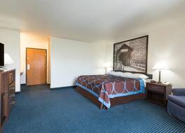 スーパー 8 バイ ウィンダム グリーンフィールド 写真